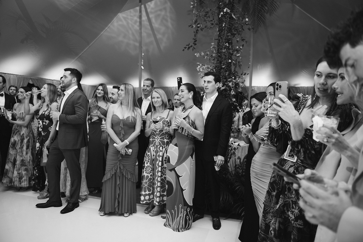 17820ba4-3886-43ed-a83c-fede37133f6c_rw_1200