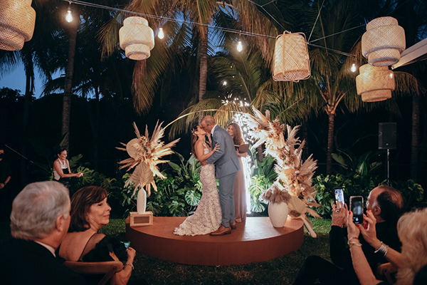 1f636b92-62d5-40c7-82f8-941b5b927ece_rw_600