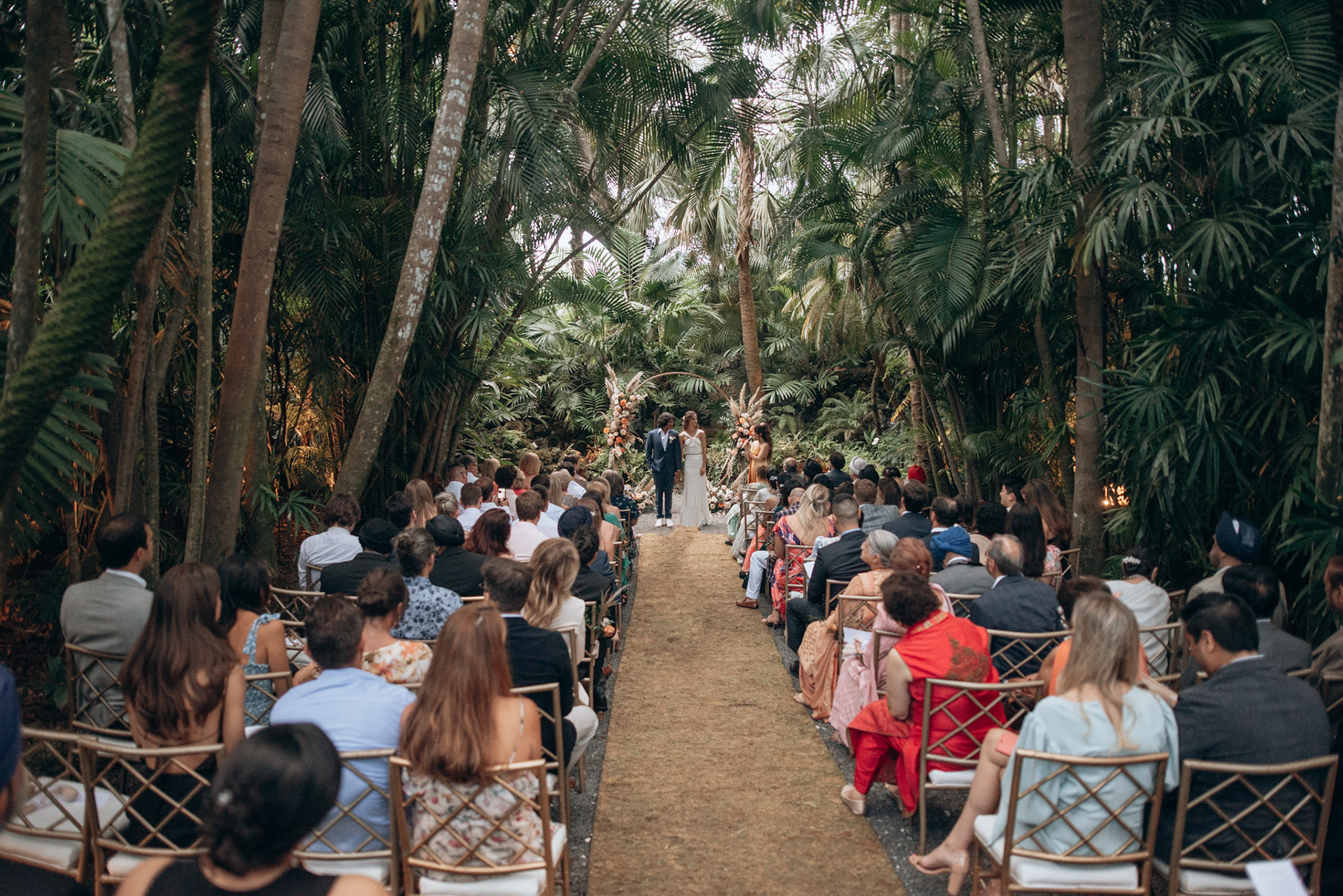 409b15a7-1679-4180-9ac4-a88289183764_rw_1920