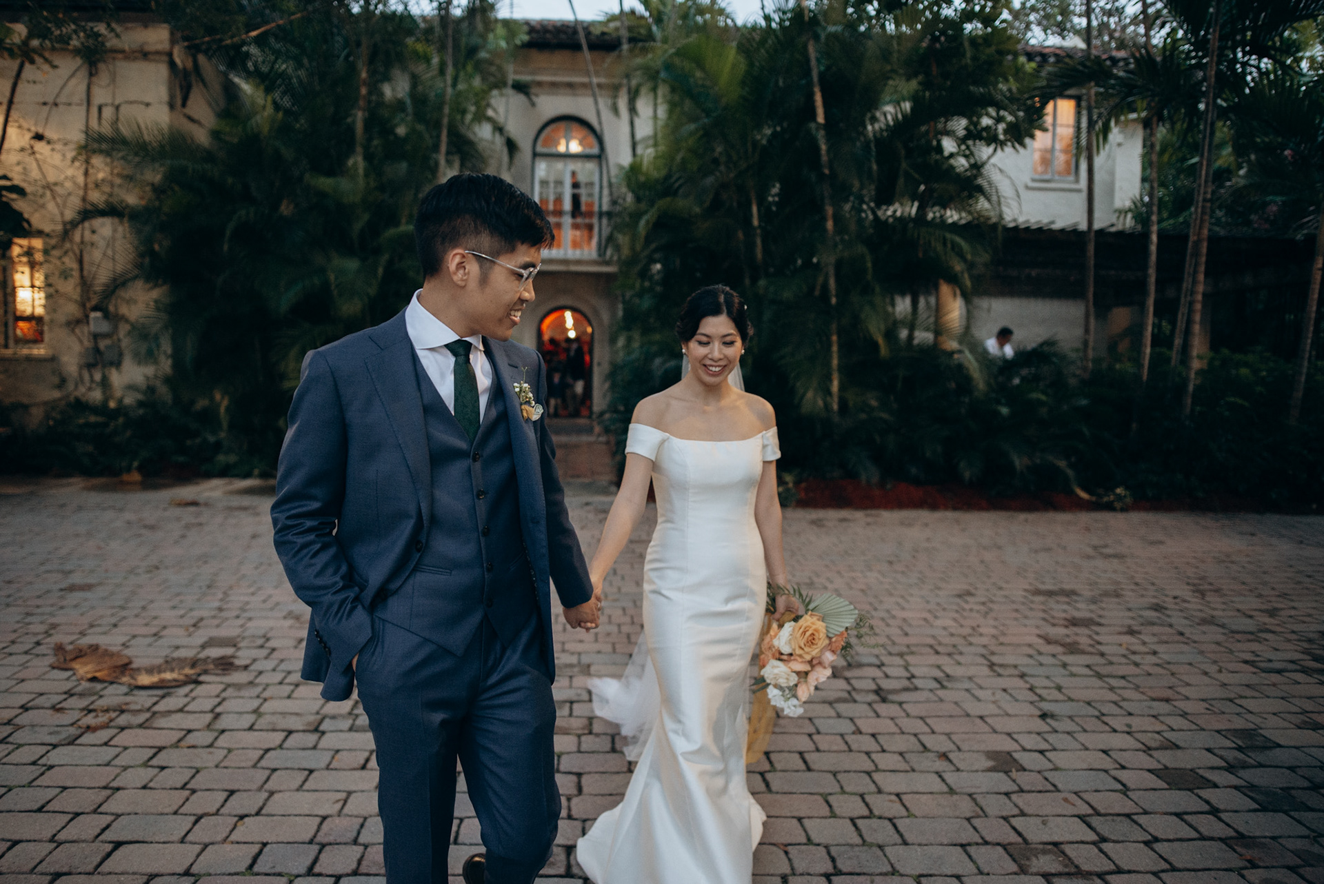 6f7c1406-70ac-4ddd-aa71-cc7b2d226208_rw_1920