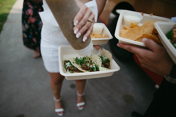 b12f9926-67a5-46cd-935c-84031e1b68ec_rw_600