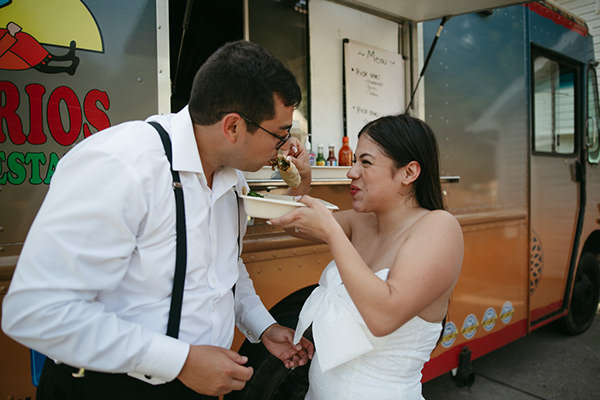 ce7cf617-5659-4dd0-90c0-48e78f7c3044_rw_600